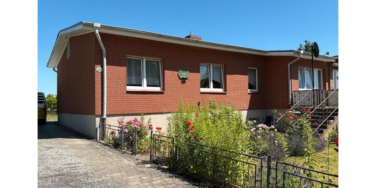 Doppelhaushälfte Lübstorf - 5 Zimmer, 110 m&sup2;, 260.000&euro; | Angebot:27194904