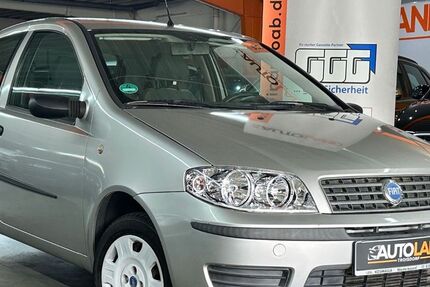 Fiat Punto 49.000 km 3.500 &euro; Troisdorf 53842