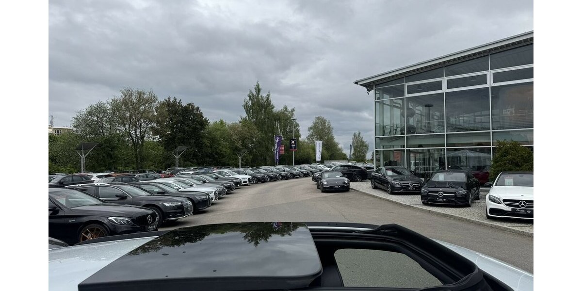 Audi A4 AVANT 40TDI QUATTRO SPORT/PANO/DAB/LED/1.HAND 65.890 km 25.900 &euro; Villingen-Schwenningen 78054