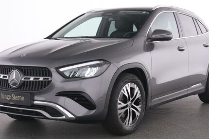 Mercedes-Benz GLA 180 11.524 km 35.885 &euro; Essen 45309