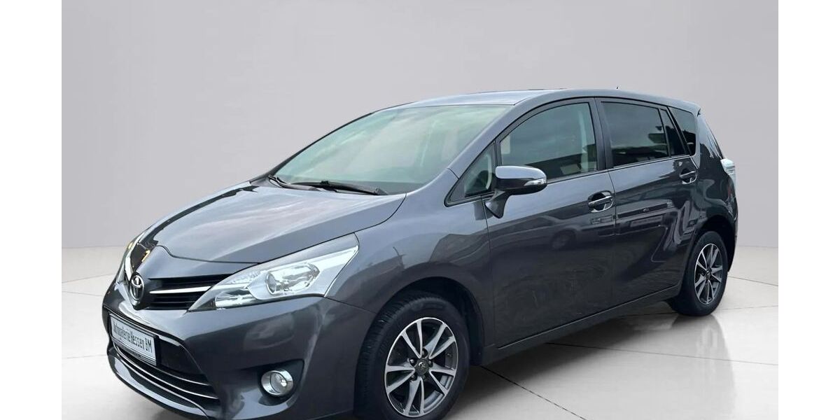 Toyota Verso 135.000 km 14.490 &euro; Egelsbach 63329