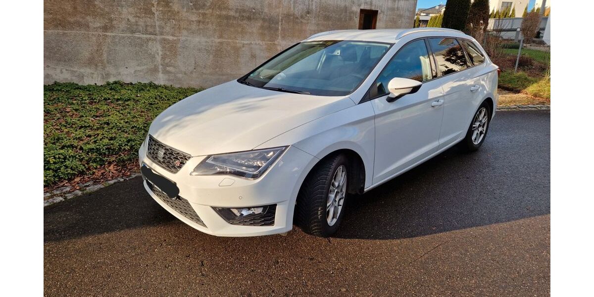 Seat Leon 81.000 km 13.500 &euro; Achstetten 88480