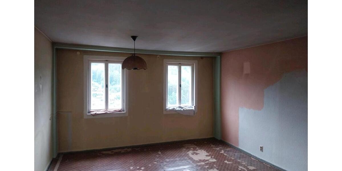 Einfamilienhaus Klingenthal - 8 Zimmer, 140 m&sup2;, 48.000&euro; | Angebot:27204950