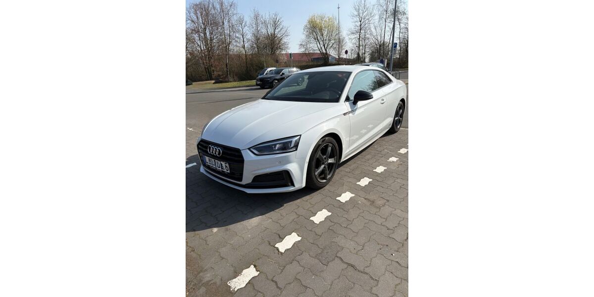 Audi A5 74.000 km 26.250 &euro; Lage 32791