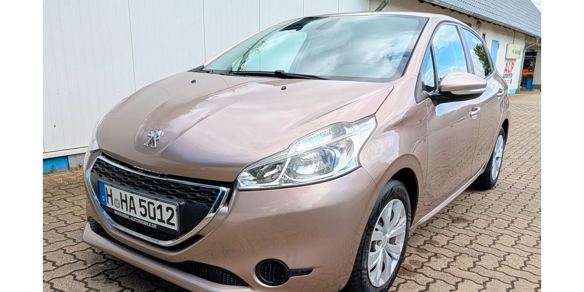 Peugeot 208 98.000 km 3.600 &euro; Lehrte 31275