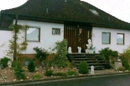 Haus Mehlingen - 8 Zimmer, 160 m&sup2;, 390.000&euro; | Angebot:26946523