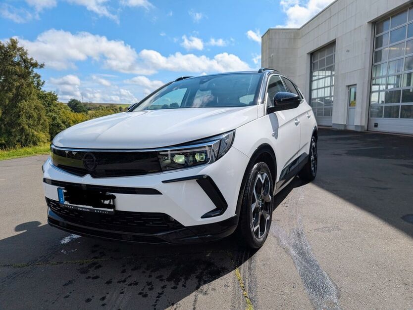 Opel Grandland (X) 10.000 km 22.999 € Stadtallendorf 35260
