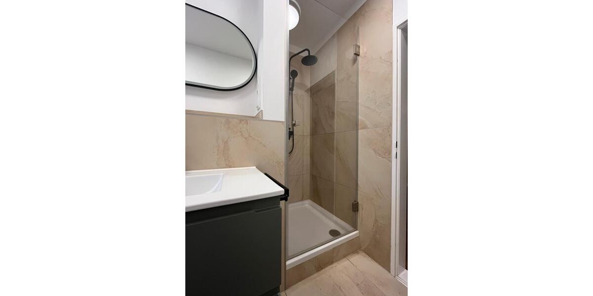 Etagenwohnung Berlin Charlottenburg-Wilmersdorf - 4 Zimmer, 107 m&sup2;, 2.000&euro; | Angebot:26362716