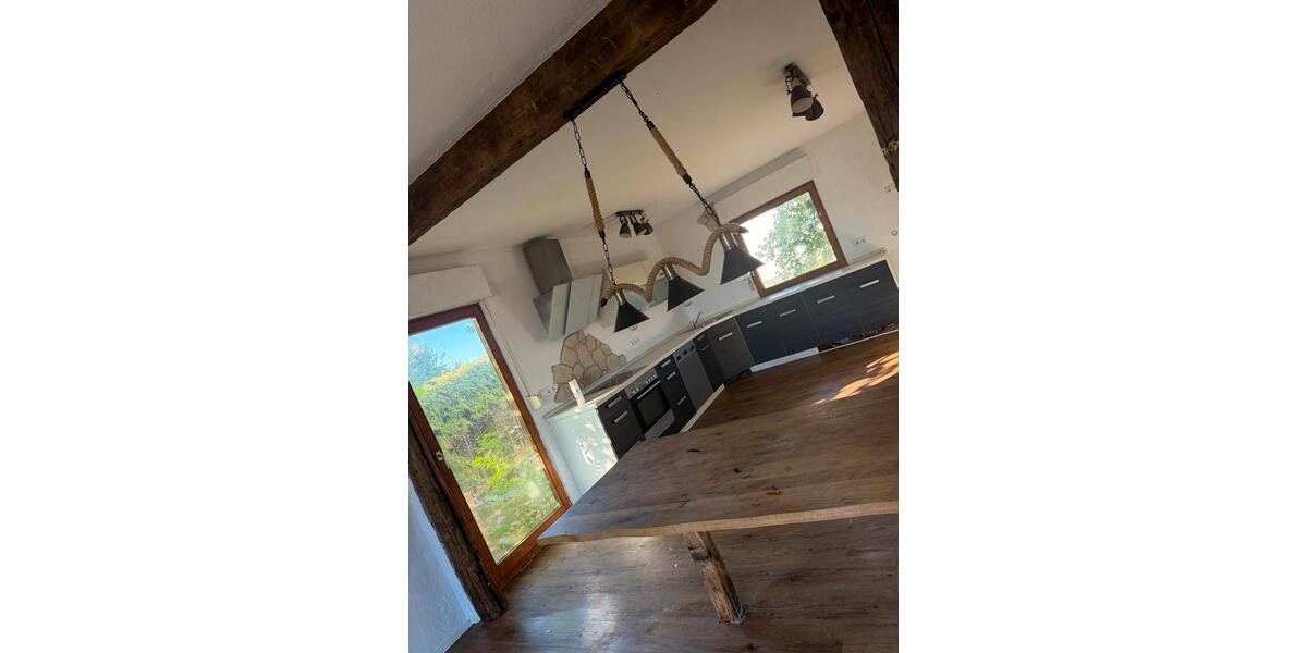 Einfamilienhaus Düngenheim - 7 Zimmer, 170 m&sup2;, 250.000&euro; | Angebot:26706257