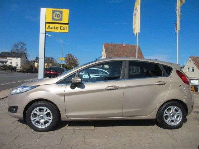 Ford Fiesta 115.624 km 7.390 &euro; Vilseck 92249