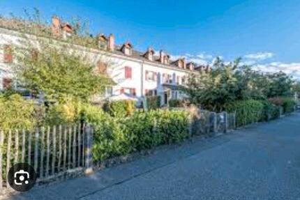 Haus Lörrach - 3 Zimmer, 87 m&sup2;, 1.390&euro; | Angebot:25084803