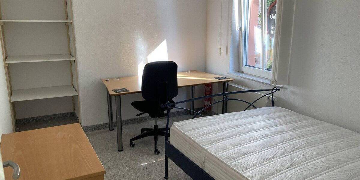 Etagenwohnung Kröv - 9 Zimmer, 214 m&sup2;, 1.190&euro; | Angebot:26858188