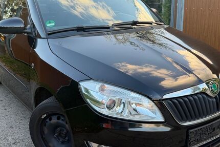 Skoda Fabia 97.965 km 4.490 &euro; Berlin 13088