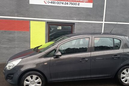 Opel Corsa 152.000 km 4.900 &euro; Villingen-Schwenningen 78052