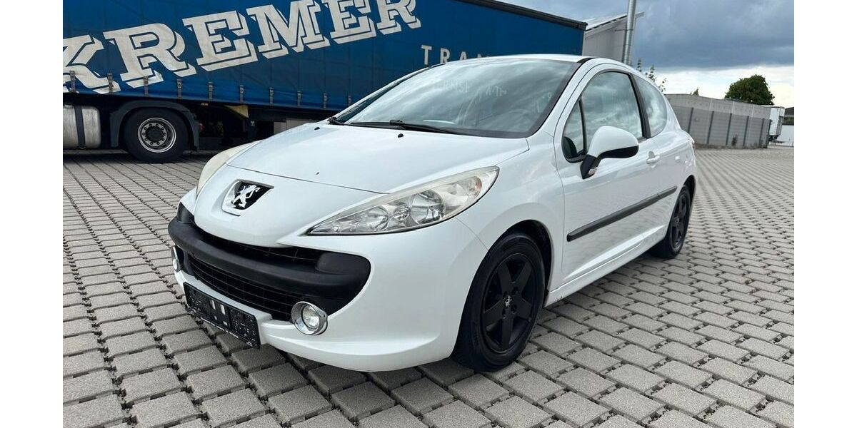 Peugeot 207 111.515 km 2.190 &euro; Obermichelbach 90587
