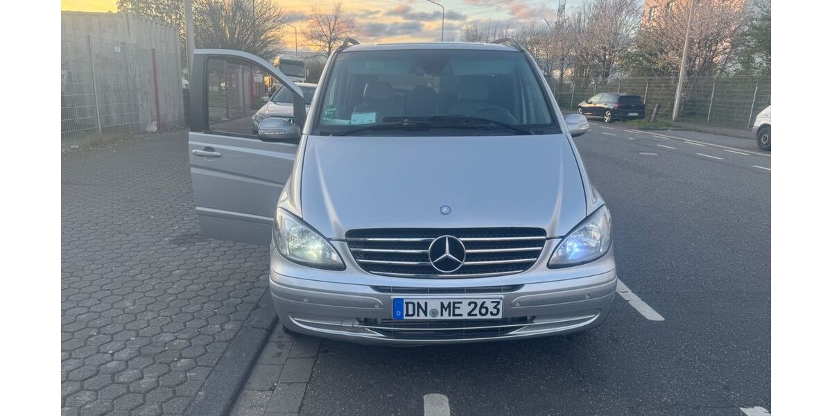 Mercedes-Benz Viano 289.000 km 8.900 &euro; Düren 52351
