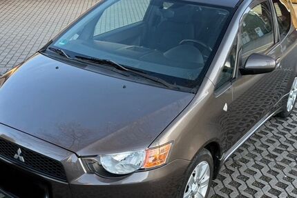 Mitsubishi Colt 142.500 km 3.640 &euro; Schönbrunn 08485