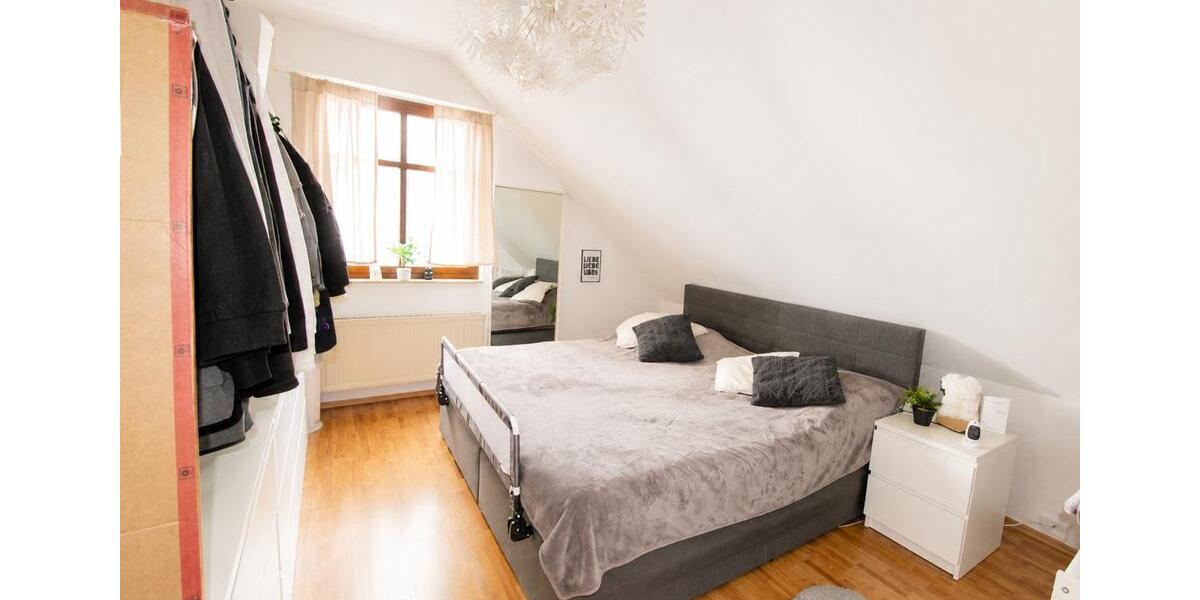Dachgeschoßwohnung Soest - 3 Zimmer, 74 m&sup2;, 700&euro; | Angebot:26677464