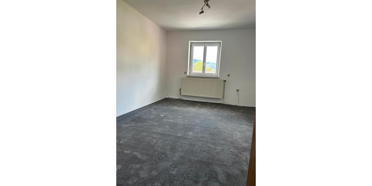 Einfamilienhaus Deggendorf - 5 Zimmer, 107 m&sup2;, 1.250&euro; | Angebot:26218228