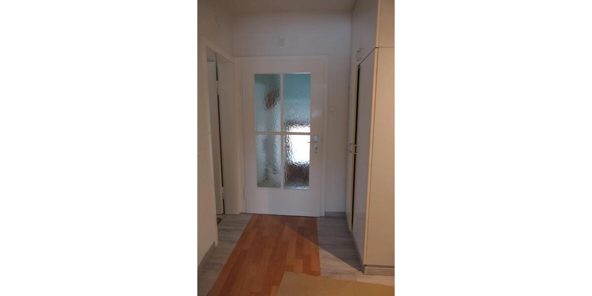 Erdgeschoßwohnung Münsingen - 3 Zimmer, 80 m&sup2;, 850&euro; | Angebot:26153650
