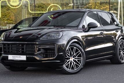 Porsche Cayenne 4.900 km 141.271 € Kleinmachnow 14532