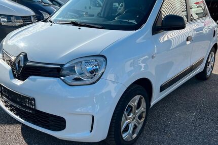 Renault Twingo 82.000 km 7.490 &euro; Linkenheim-Hochstetten 76351