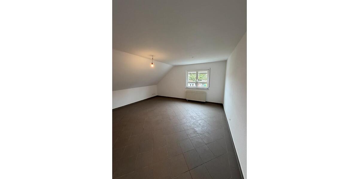 Dachgeschoßwohnung Wadern - 2 Zimmer, 56 m&sup2;, 450&euro; | Angebot:25286023