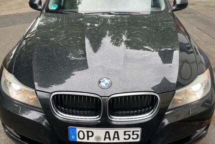 BMW 320 198.000 km 4.599 &euro; Leverkusen 51375