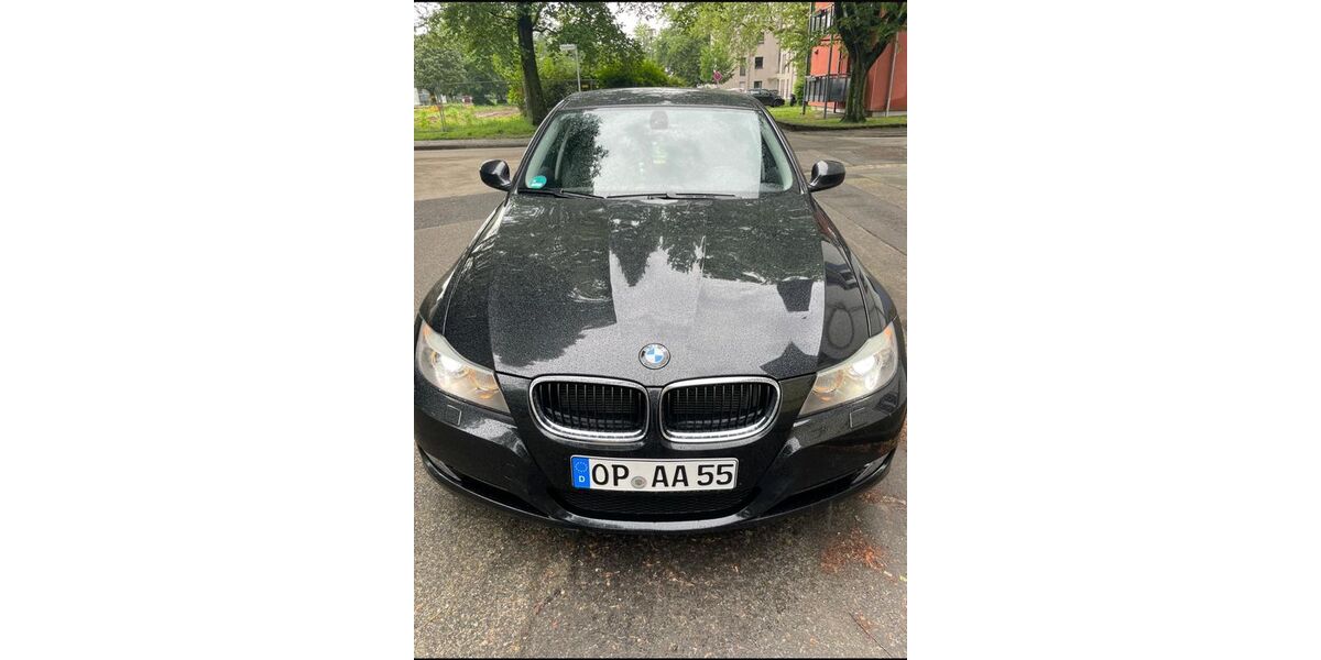 BMW 320 198.000 km 4.599 &euro; Leverkusen 51375