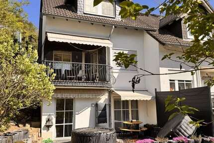Haus Bad Schwalbach - 5 Zimmer, 131 m&sup2;, 340.000&euro; | Angebot:26359783