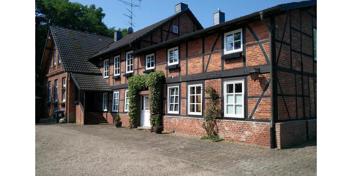 Mehrfamilienhaus, Wohnhaus Lasbek - 12 Zimmer, 400 m&sup2;, 650.000&euro; | Angebot:27128362