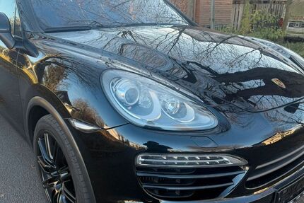 Porsche Cayenne 190.000 km 17.990 &euro; Lage 32791