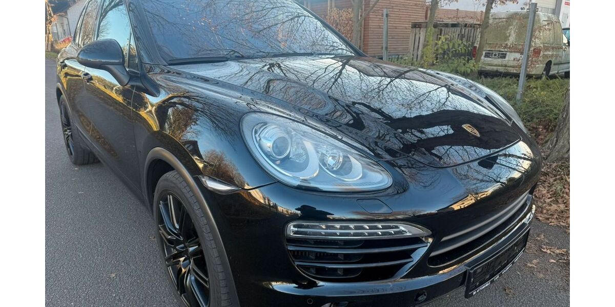 Porsche Cayenne 190.000 km 17.990 &euro; Lage 32791