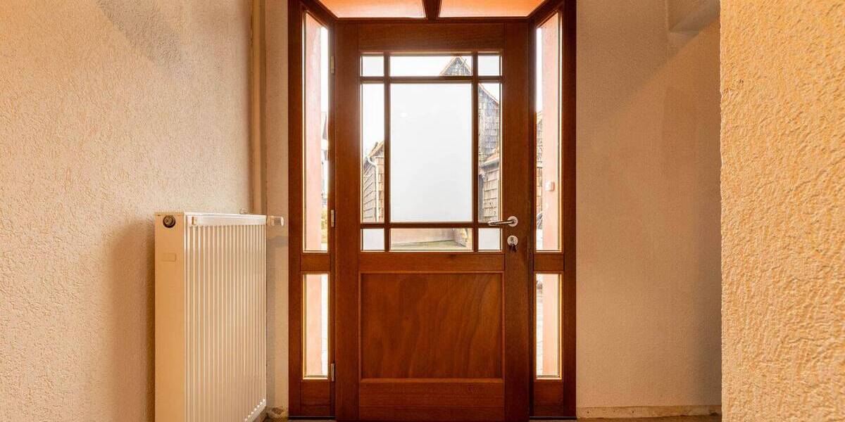 Einfamilienhaus Bad Wünnenberg Fürstenberg - 9 Zimmer, 295 m&sup2;, 349.000&euro; | Angebot:26028239