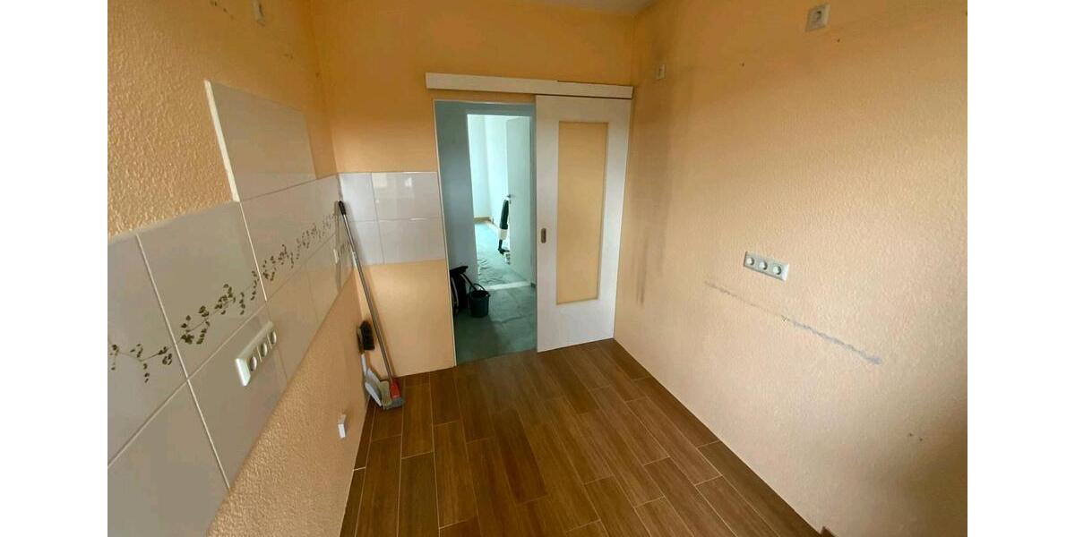Etagenwohnung Kranichfeld - 4 Zimmer, 75 m&sup2;, 80.000&euro; | Angebot:26765934