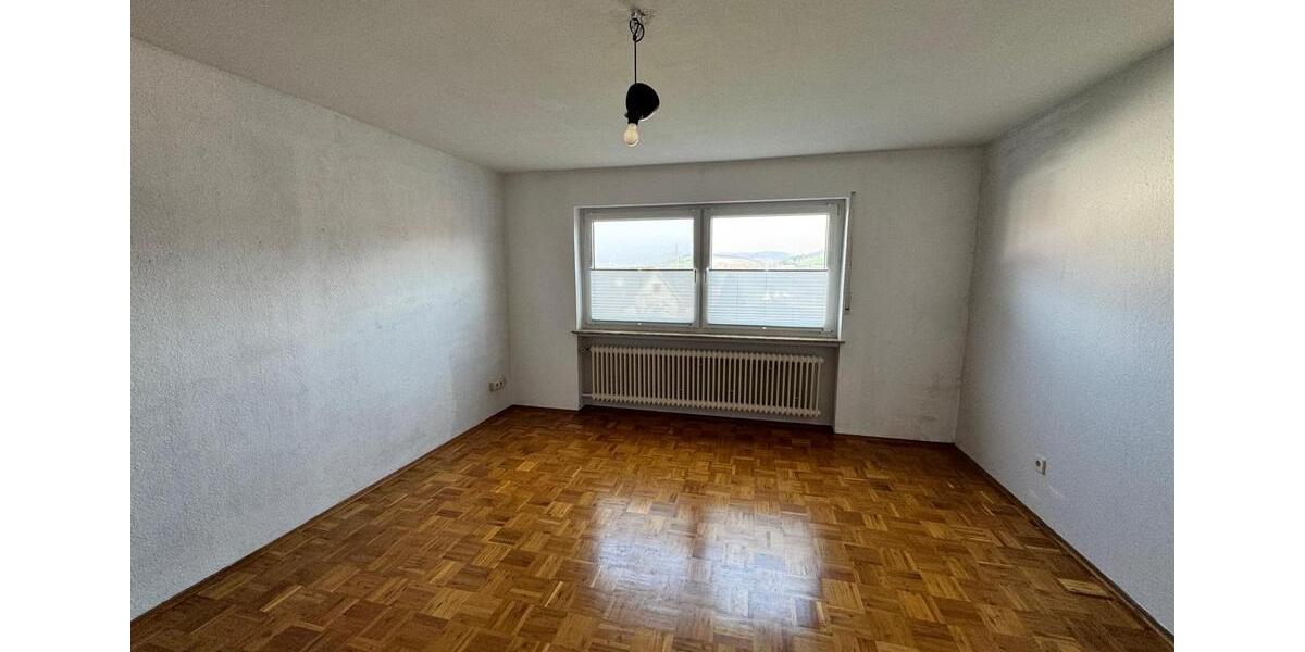 Etagenwohnung Rotenburg an der Fulda - 2 Zimmer, 65 m&sup2;, 700&euro; | Angebot:25451632