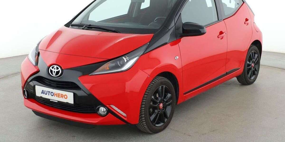 Toyota Aygo 51.602 km 8.260 &euro; Stuttgart 70195