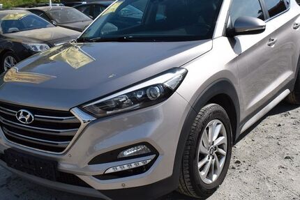 Hyundai TUCSON 140.000 km 13.900 &euro; Schönberg 94513
