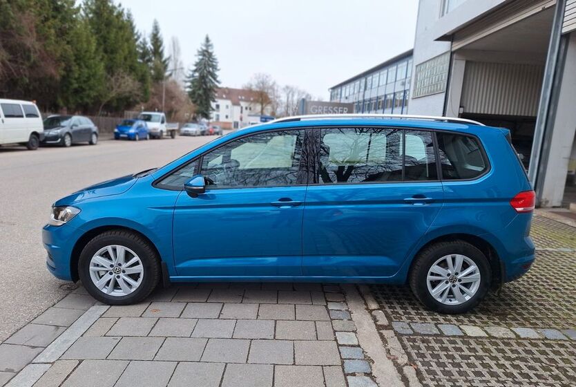 VW Touran 7.000 km 22.999 € Eckernförde 24340