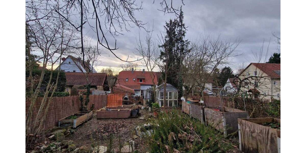 Einfamilienhaus Niederwerrn - 6 Zimmer, 129 m&sup2;, 250.000&euro; | Angebot:25664866