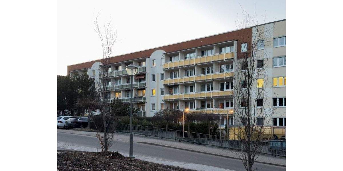 Etagenwohnung Gotha - 4 Zimmer, 73 m&sup2;, 79.000&euro; | Angebot:25563159