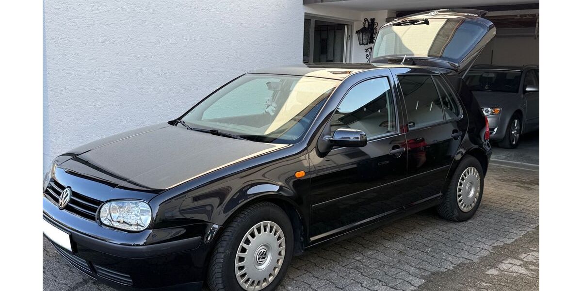 VW Golf 188.000 km 2.499 &euro; Neuenbürg 75305