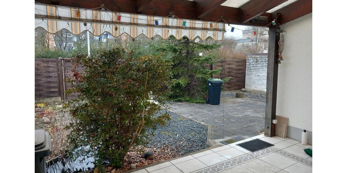 Reihenhaus Bonn Tannenbusch - 3 Zimmer, 110 m&sup2;, 425.000&euro; | Angebot:26993911
