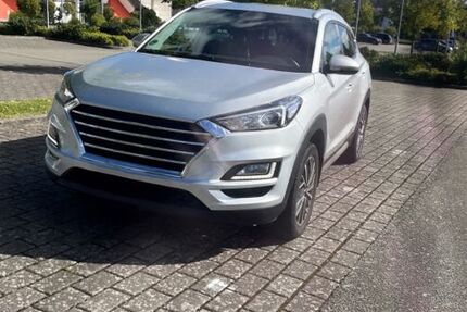 Hyundai TUCSON 52.000 km 18.990 € Pirmasens 66953