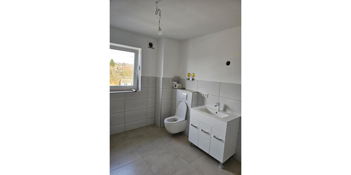 Etagenwohnung Rottenburg an der Laaber - 4 Zimmer, 116 m&sup2;, 1.330&euro; | Angebot:24774584