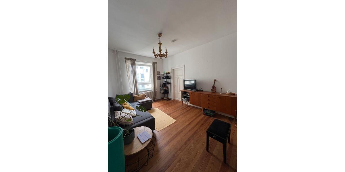 Etagenwohnung Flensburg - 5 Zimmer, 132 m&sup2;, 1.329&euro; | Angebot:24589193