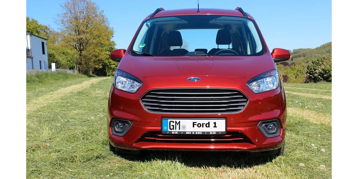 Ford Tourneo Courier 80.000 km 11.400 &euro; Engelskirchen 51766