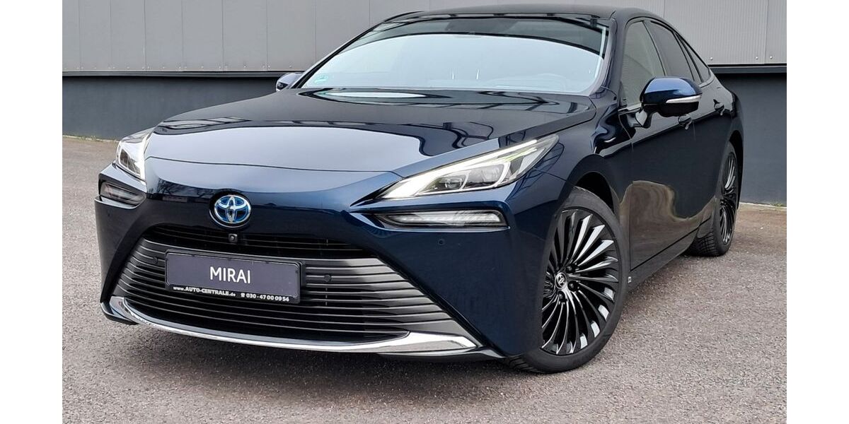 Toyota Mirai 27.000 km 19.040 &euro; Blankenfelde-Mahlow bei BERLIN 15831