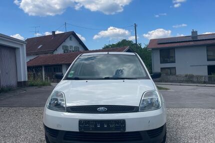 Ford Fiesta 90.000 km 1.600 &euro; Utting 86919