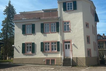 Wohnung Gernsbach - 5 Zimmer, 145 m&sup2;, 1.375&euro; | Angebot:26137203
